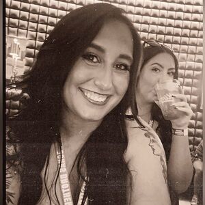 Meet your Posher, Amber